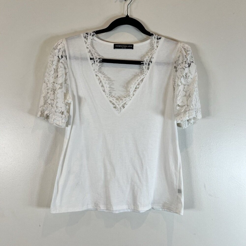 Generation Love NWOT White Lace Short Sleeve Lace V-Neck T-shirt S